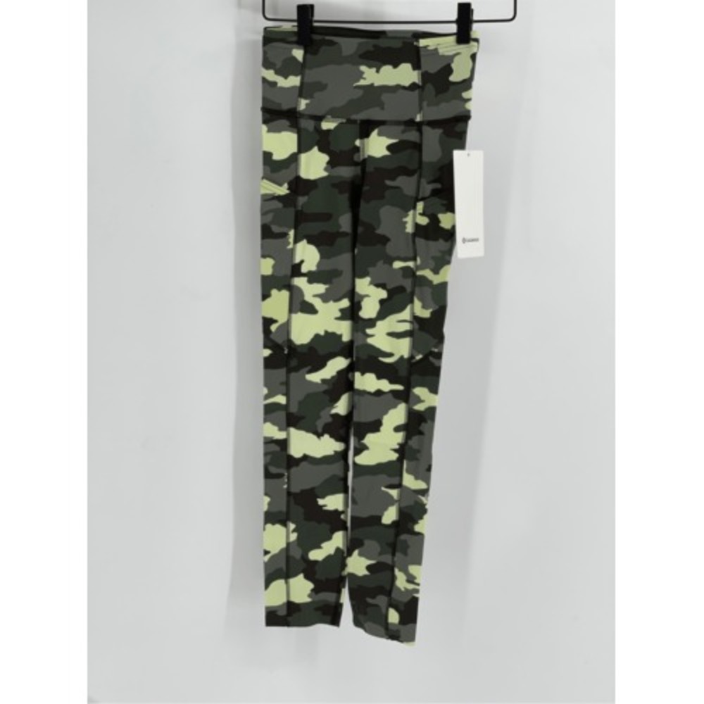 Lululemon‎ Legging Crop Fast Free Camo Women's Size 2 Green High Rise New